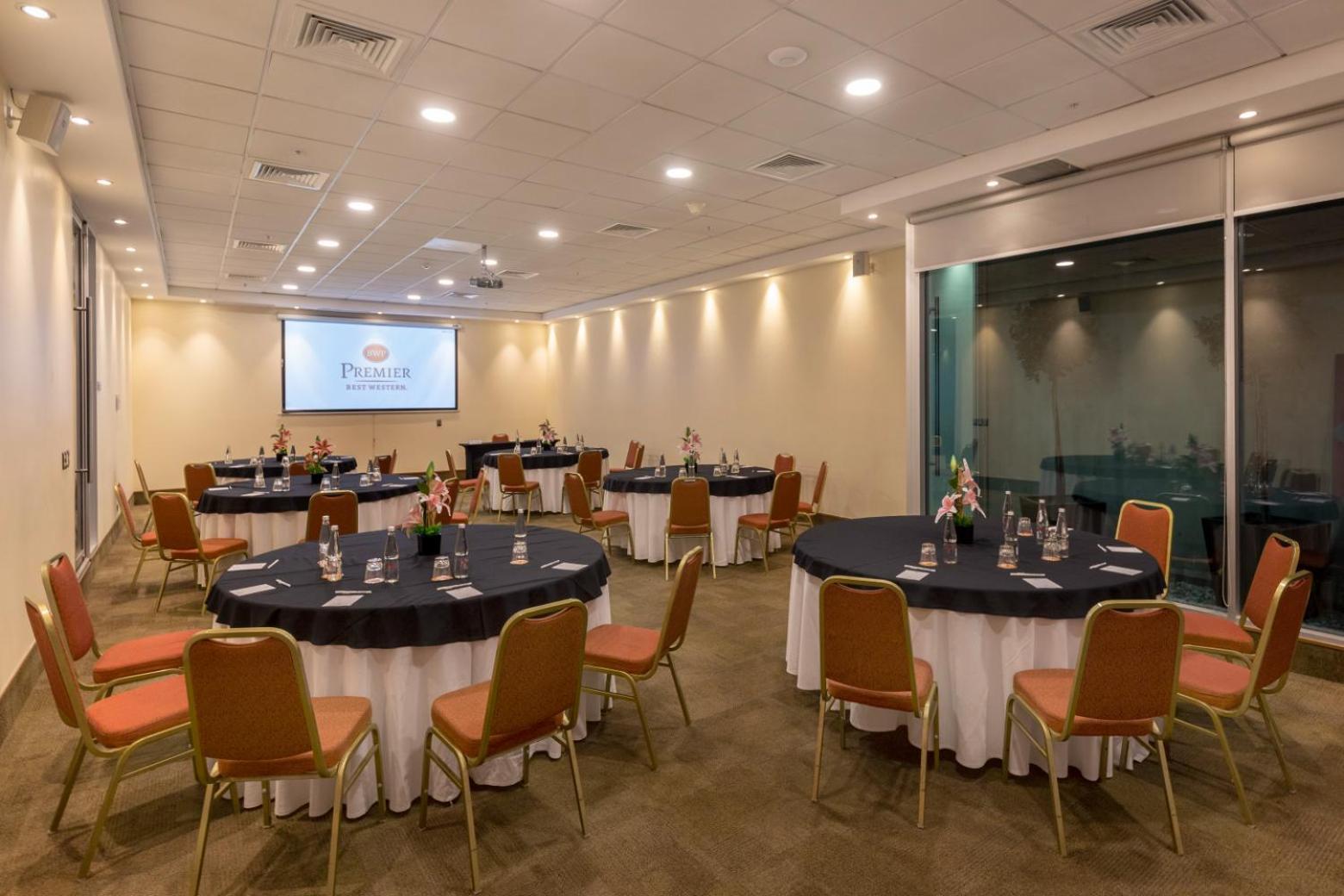 Best Western Premier Marina Las Condes Santiago Exterior photo