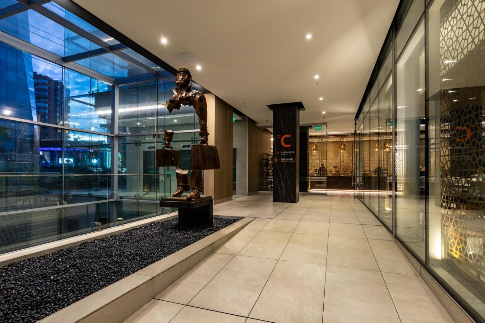 Best Western Premier Marina Las Condes Santiago Exterior photo